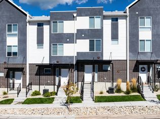 68 E 200 S, Clearfield, UT 84015