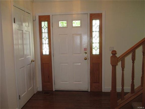 4th image of 505 Kensington Way