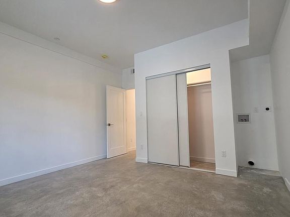 3rd image of 517 N Avenue 50 #1/4