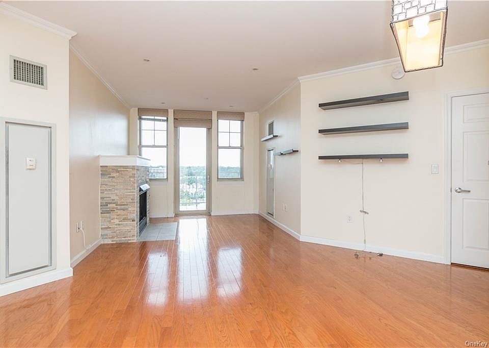 300 Mamaroneck Avenue UNIT 810, White Plains, NY 10605 Zillow