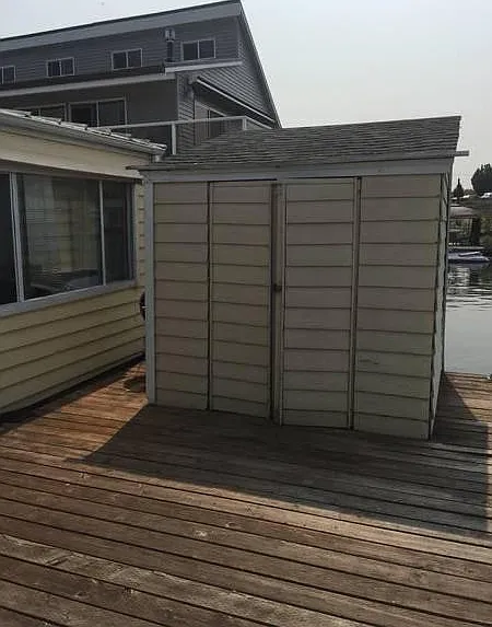 NE Marine Dr — Photo 10
