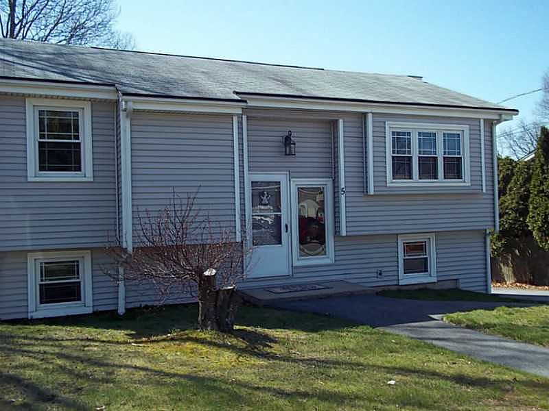 1st image of 5 Roberta St