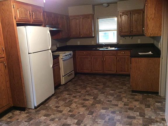 4th image of 4813 Alpha St