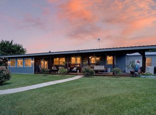1465 County Road 3690, Paradise, TX 76073