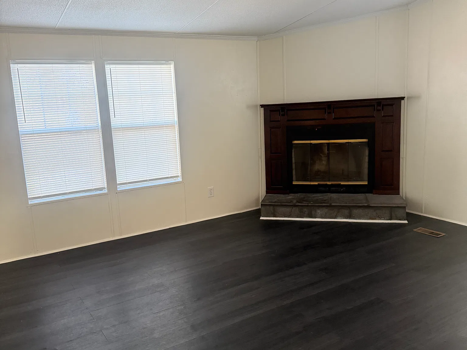 3 bed, 1620 sqft, $1,600 — Photo 3