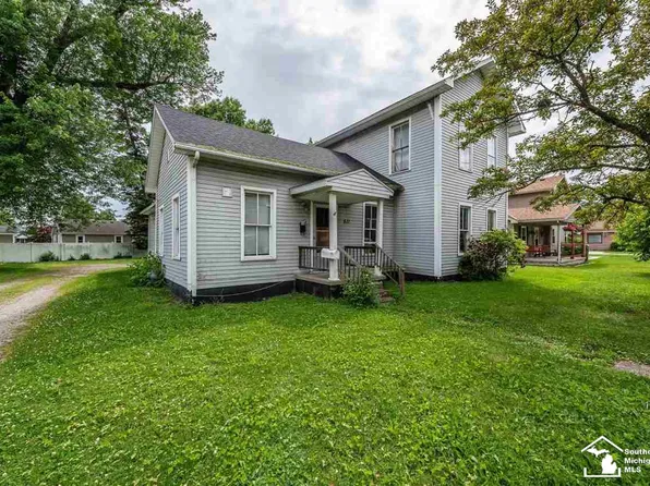 511 W Adrian St, Blissfield, MI 49228