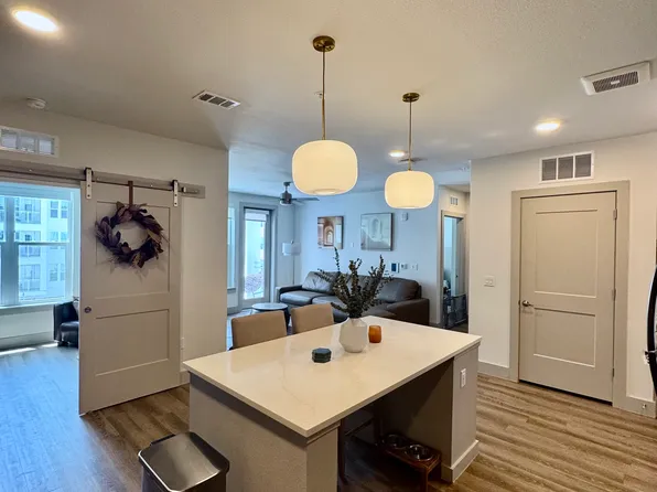 5438 W Tyson Ave Unit 3325, Tampa, FL 33611