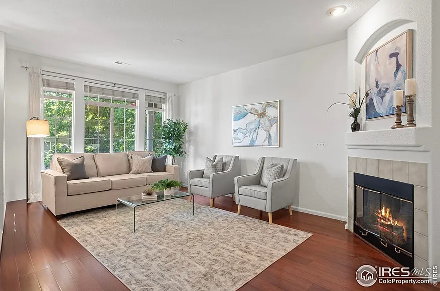 Living Rm (not photo of actual unit)