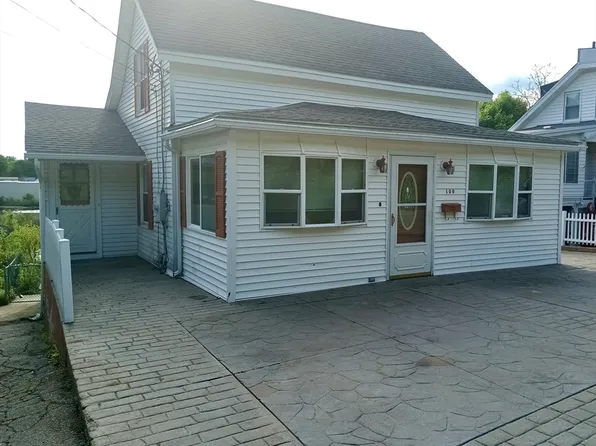 100 Manning St, Hudson, MA 01749