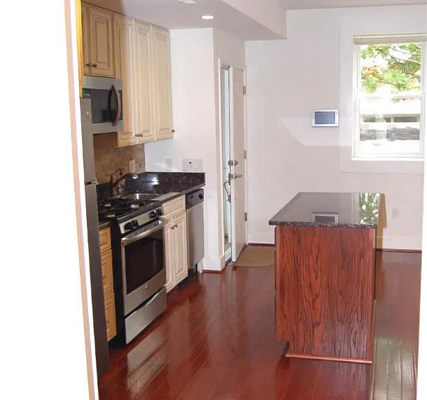 3211 Georgia Ave NW #A — Photo 11