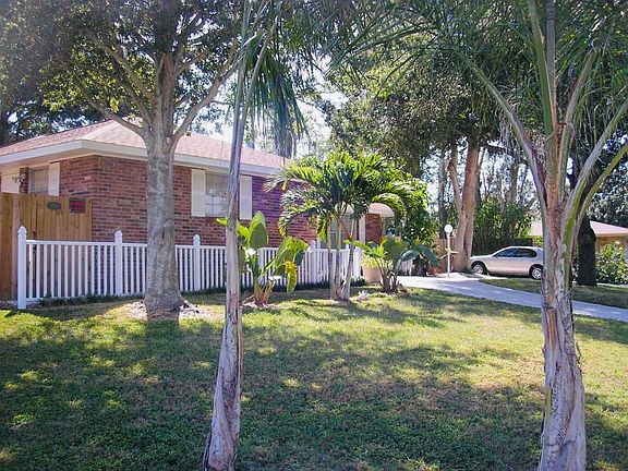 4th image of 2608 Constitution Blvd