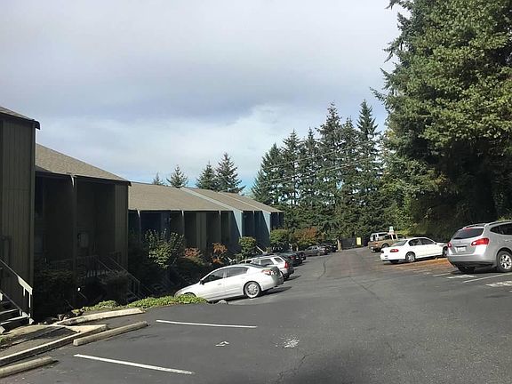 4th image of 500 N National Ave