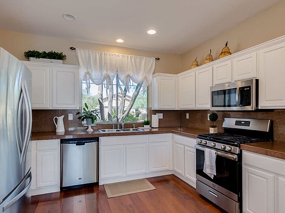 2nd image of 1831 W Owens Way