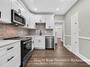 3490 Raymont Blvd, University Heights, OH 44118