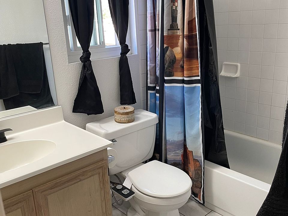 2nd image of 2243 Kings View Cir