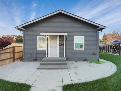 619 S Sacramento St, Lodi, CA, 95240