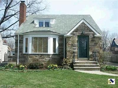 1st image of 115 E 208th St