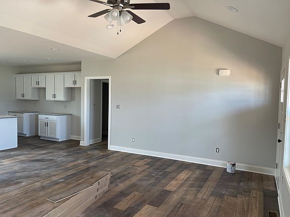 4th image of 2957 Tumbleweed Trail Ave