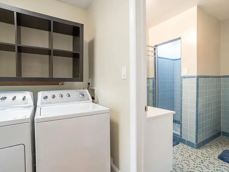 1735 Woodland Dr — Photo 25