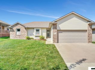5315 N 11th St, Lincoln, NE 68521