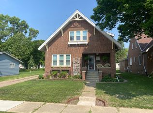 311 Carleton Ave, Morgan, MN 56266