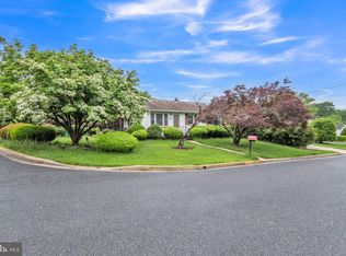 12 Mills Rd, Gaithersburg, MD 20877