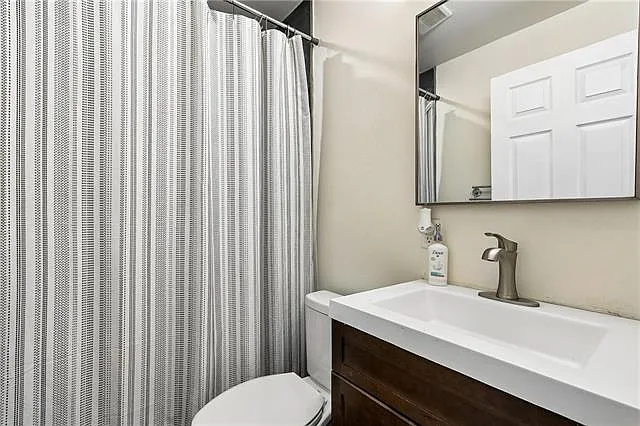 3702 Trafalgar St — Photo 8
