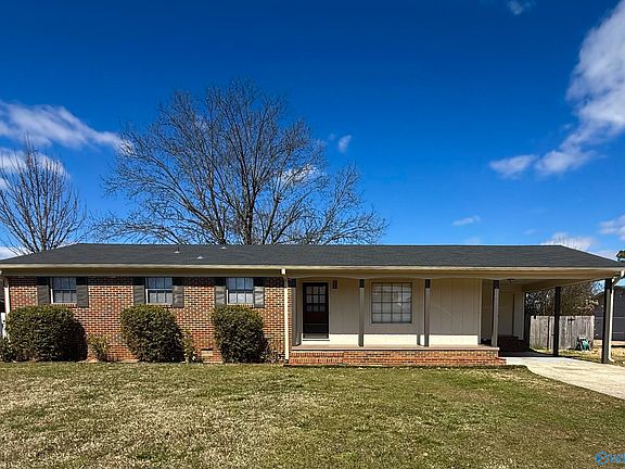 2nd image of 1704 Betty St SW