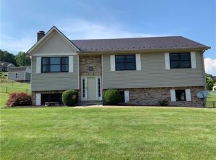 34 Alice Cir, Greensburg, PA 15601