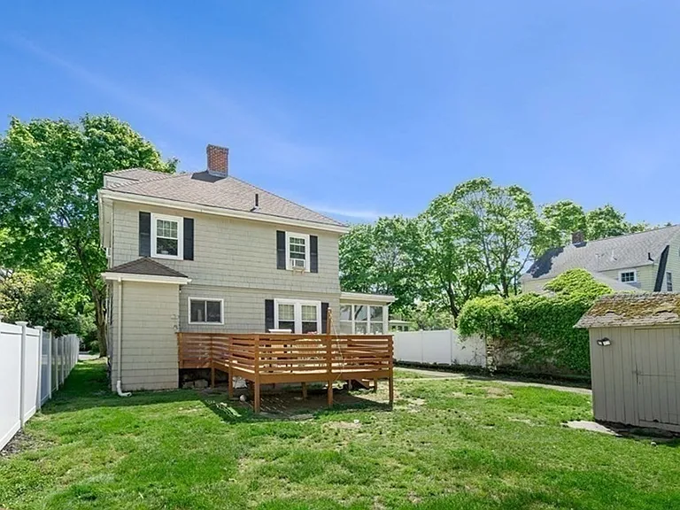 4 Mystic Rd — Photo 15
