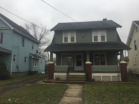 3rd image of 205 E 2nd St