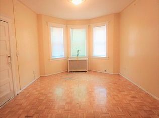 31-74 45th St #1, Astoria, NY 11103
