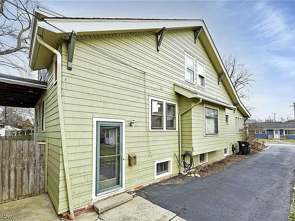 5th image of 372 Dalwood Dr
