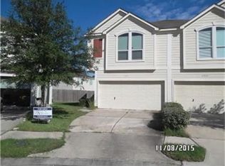 702 Woodport Ln, Houston, TX 77090