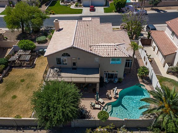 2nd image of 3320 E Desert Flower Ln