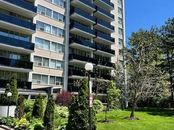 45 Oakmount Rd, Toronto, ON M6P 2M4