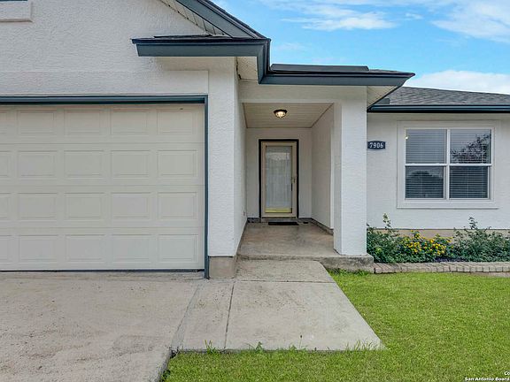 3rd image of 7906 Swindow Circle