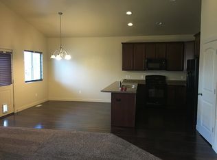 3796 W Ivey Ranch Rd, South Jordan, UT 84009