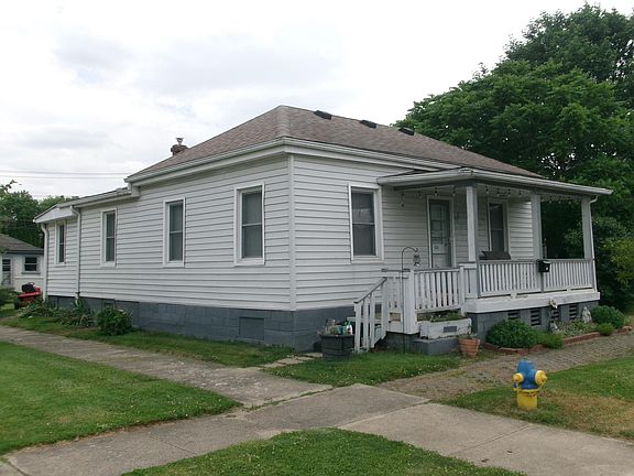 2nd image of 235 E 2nd St