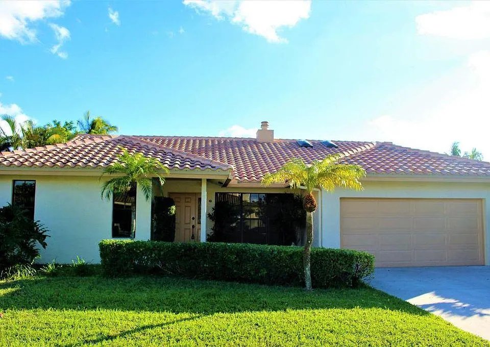 434 SW 15th Dr