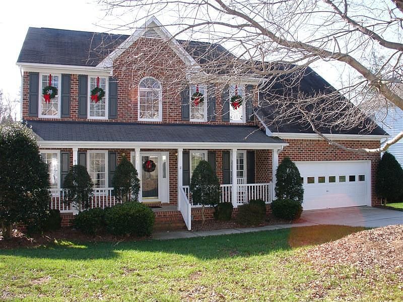 Gracious front porch 