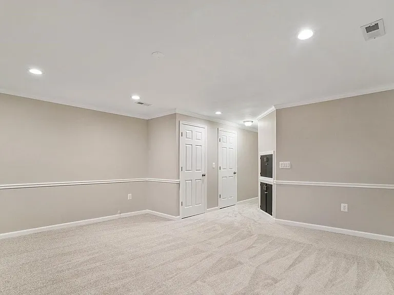 18728 Martins Landing Dr — Photo 23
