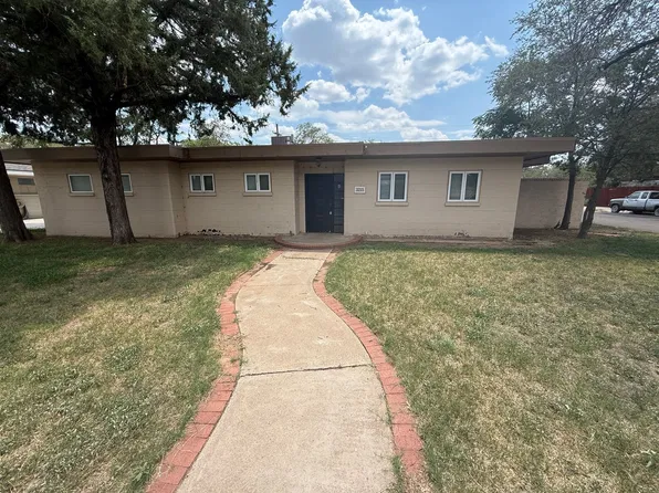 3215 29th St, Lubbock, TX 79410
