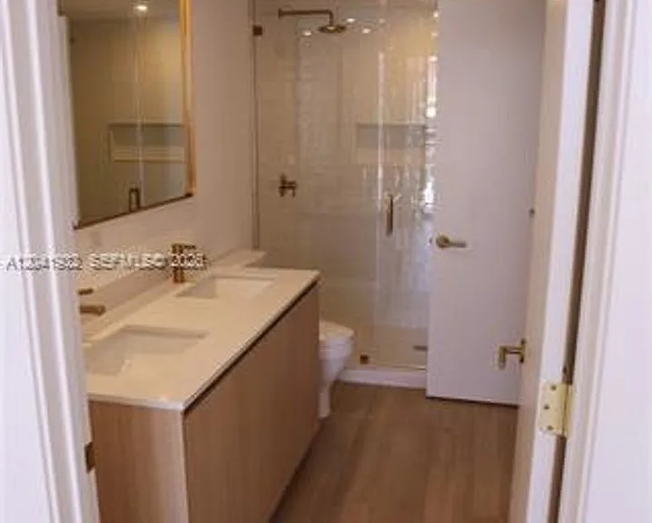 90 NE 32nd St #CU-802 — Photo 18
