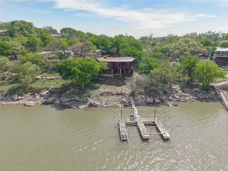 1st image of 6946 Shamrock Dr