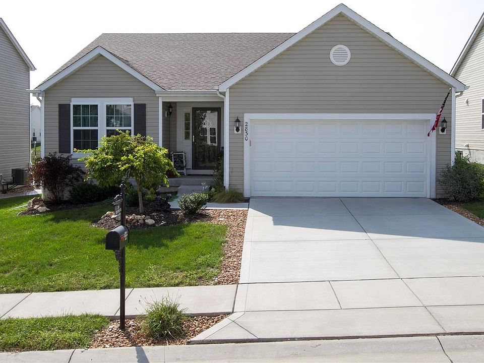 Welcome home to this beautiful ranch located in Preston Woods subdivision Wentzville-liberty school district!!