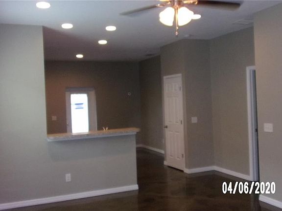 5th image of 2885 Whispering Trails Dr