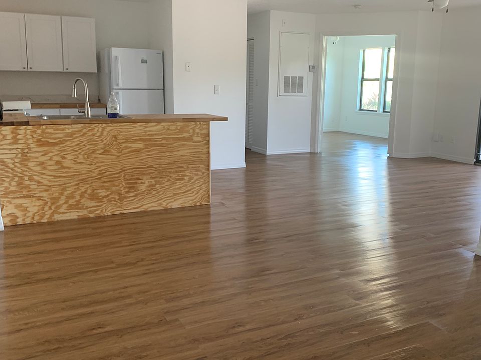 1st image of 4002 Crockers Lake Blvd #13