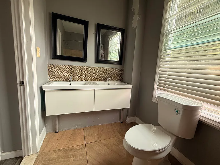 165 N 11th St #2 — Photo 19