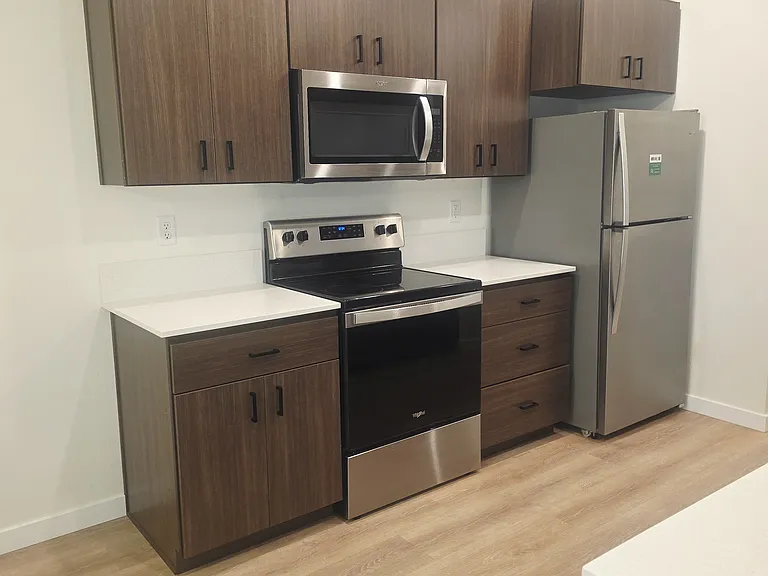 100 N 5th St #B35 — Photo 7
